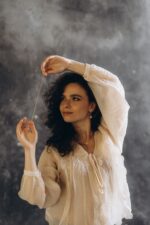 Pozłacany komplet LISTKI LIPY - wiszące kolczyki i naszyjnik - obrazek 7