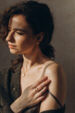 Pozłacany pierścionek gałązka KLONU JAWORA - obrazek 7